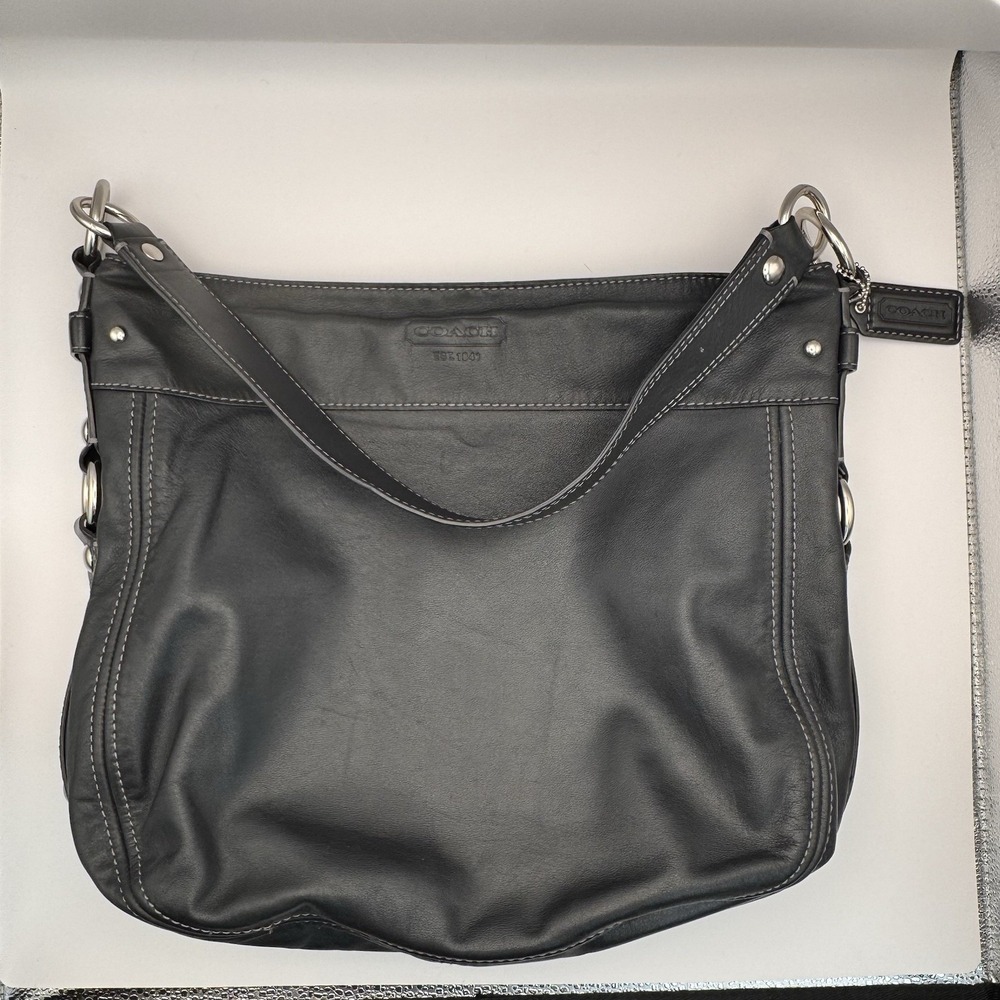 Coach Black Zoe Purse Bag Large Leather Single Strap & Silver hardware Accents - Picture 2 of 13